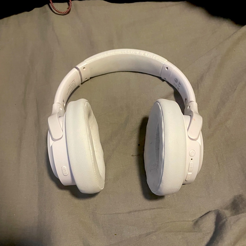 Beribes Wireless Headphones White Colorway